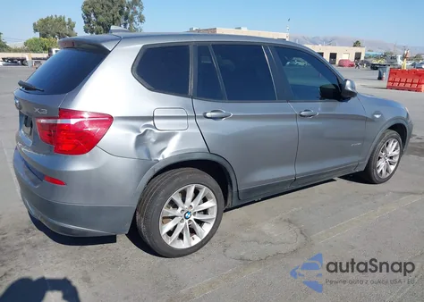 2014 BMW X3 xDrive28I z USA, uszkodzony, nr VIN 5UXWX9C5XE0D10389